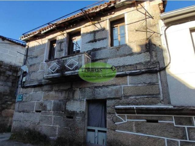 Casa en venta en Ourense, Galicia