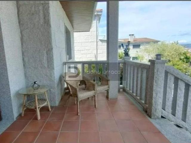 Casa en venta en Ourense, Galicia