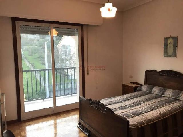 Casa en venta en A Valenzá, Ourense