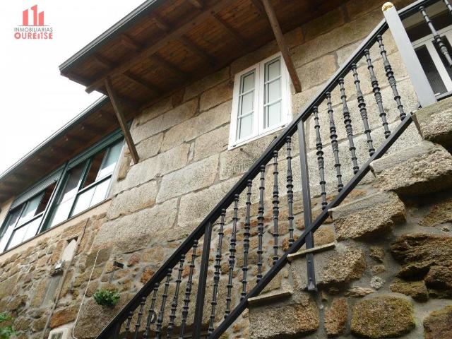 Casa en venta en Barbadás, San Amaro