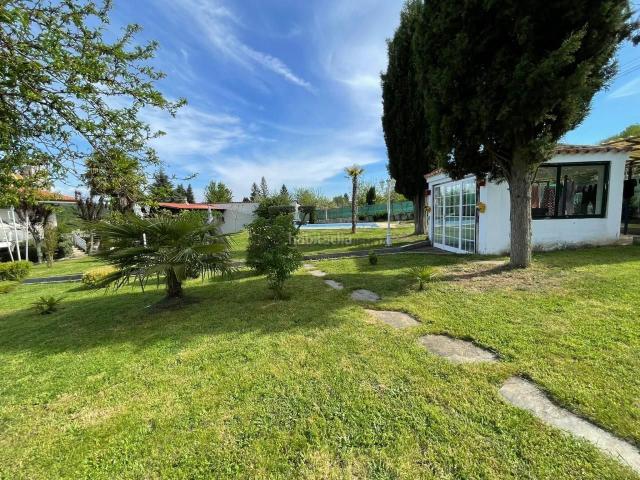 Casa en venta en Barbadás, Ourense