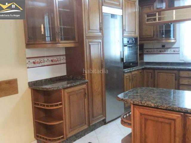 Casa en venta en Barbadás, Ourense
