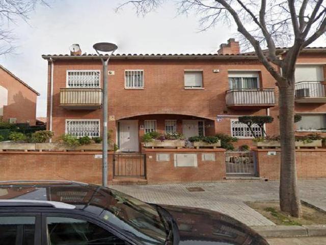 Casa en venta en Barri Antic, Barberà Del Vallès