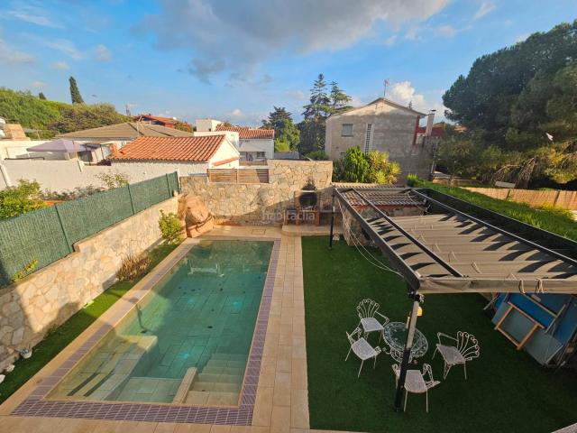 Casa en venta en Barberà Del Vallès, Barcelona