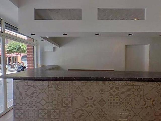 Casa en venta en Nou Barris, Barcelonès