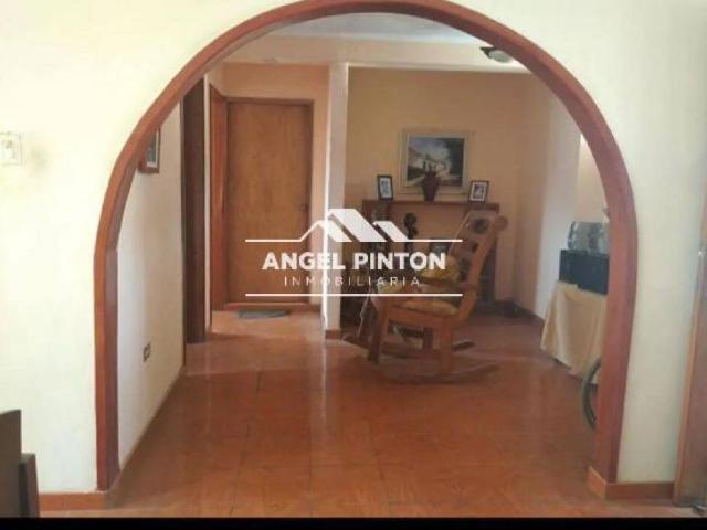 Casa en venta en Barcelona, Amazonas