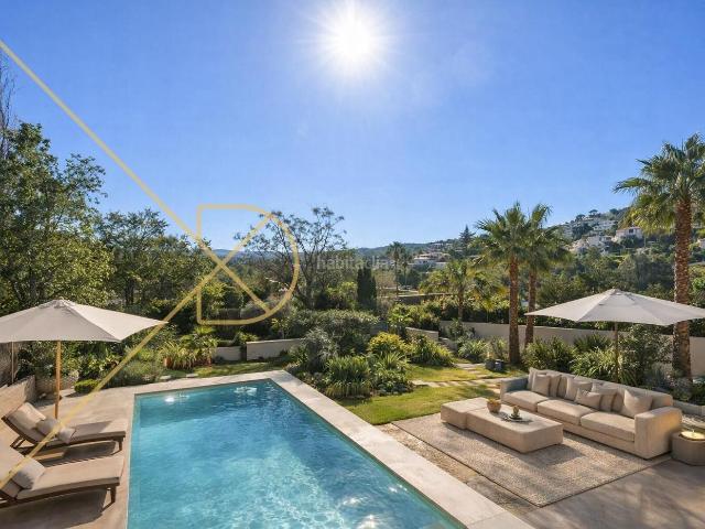 Casa en venta en Nou Barris, Barcelonès