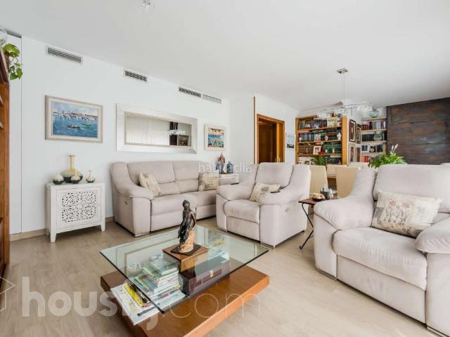 Casa en venta en la Bordeta, Barcelona