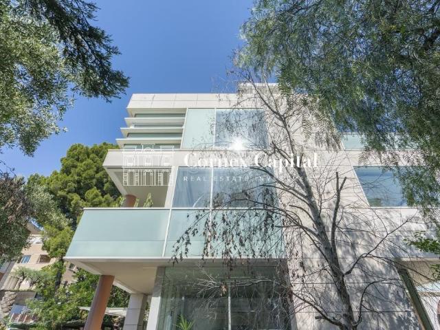 Casa en venta en les Corts, Barcelonès