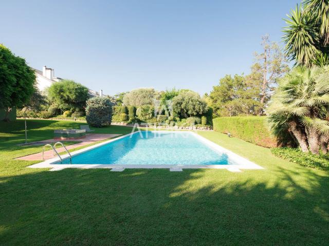 Casa en venta en les Corts, Barcelonès