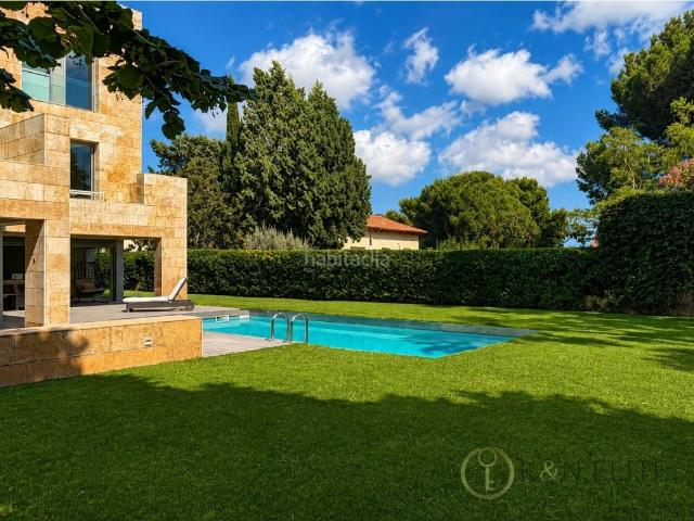Casa en venta en les Corts, Barcelonès