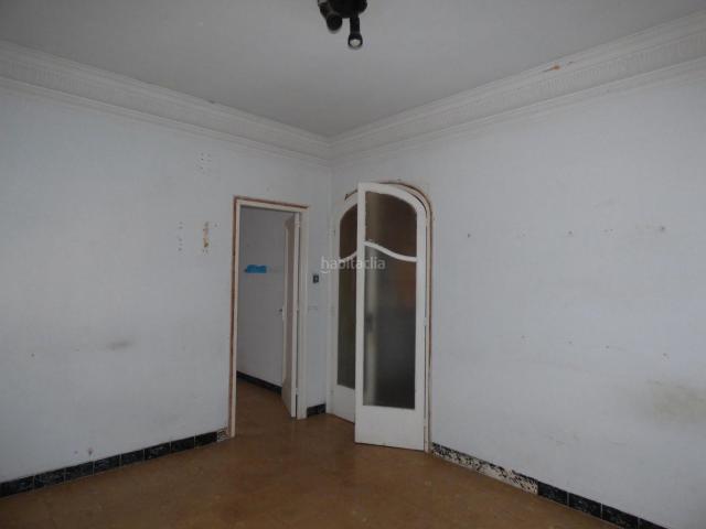 Casa en venta en Nou Barris, Barcelonès