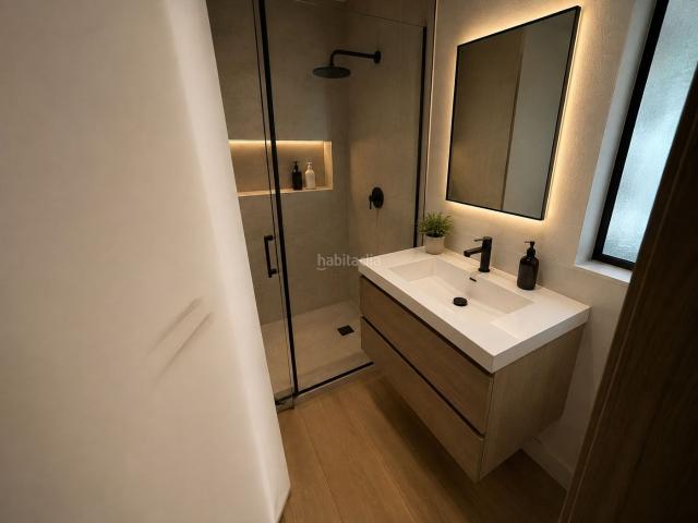 Casa en venta en Nou Barris, Barcelonès