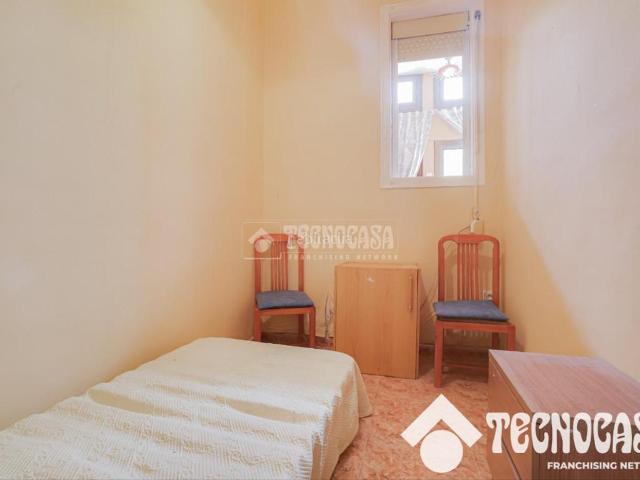 Casa en venta en Nou Barris, Barcelonès