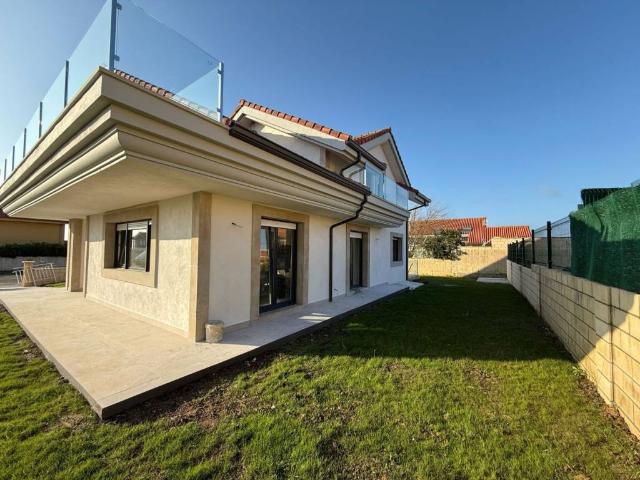 Casa en venta en Bareyo, Cantabria