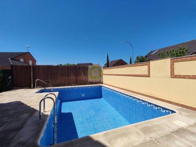 Casa en venta en Bargas, Toledo