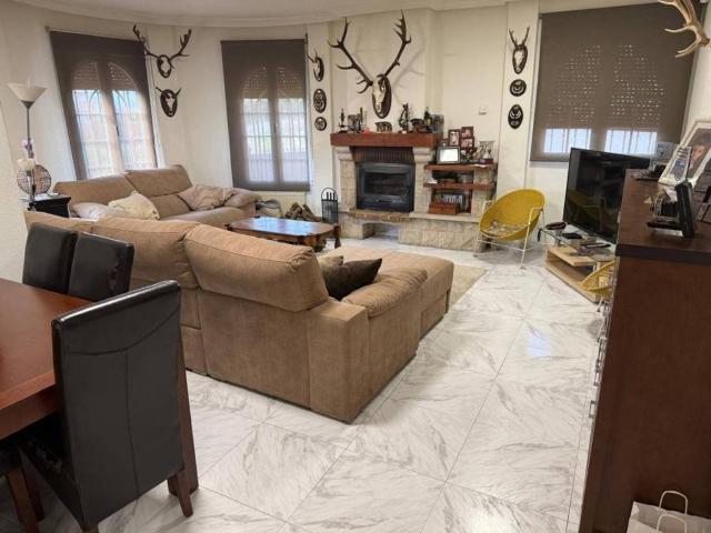 Casa en venta en Urbanización Valdelagua, Bargas