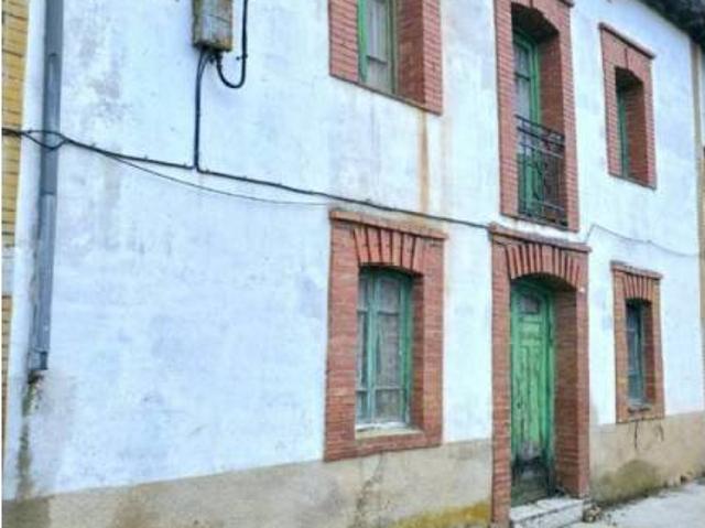 Casa en venta en Barruelo De Santullán, Castilla y León