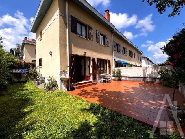Casa en venta en Basauri, Guipúzcoa