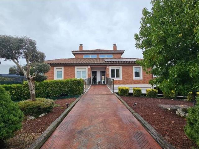 Casa en venta en Basauri, Guipúzcoa
