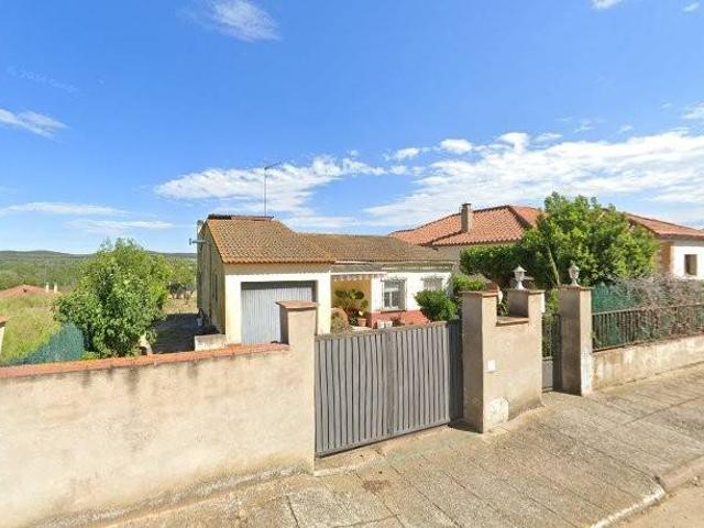 Casa en venta en Bàscara, Urbanització les Roques