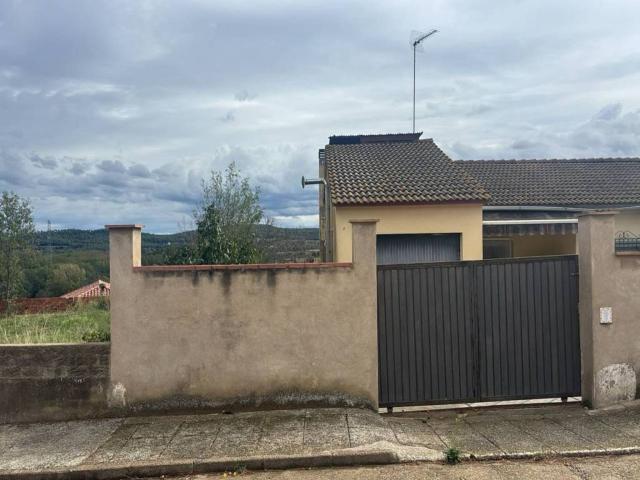 Casa en venta en Bàscara