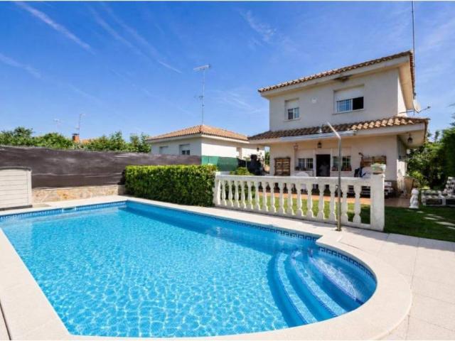 Casa en venta en Batres, Madrid
