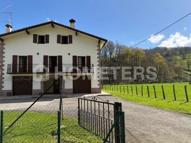Casa en venta en Baztan-Bidasoa, Navarra