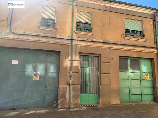 Casa en venta en La Bañeza, Castilla y León