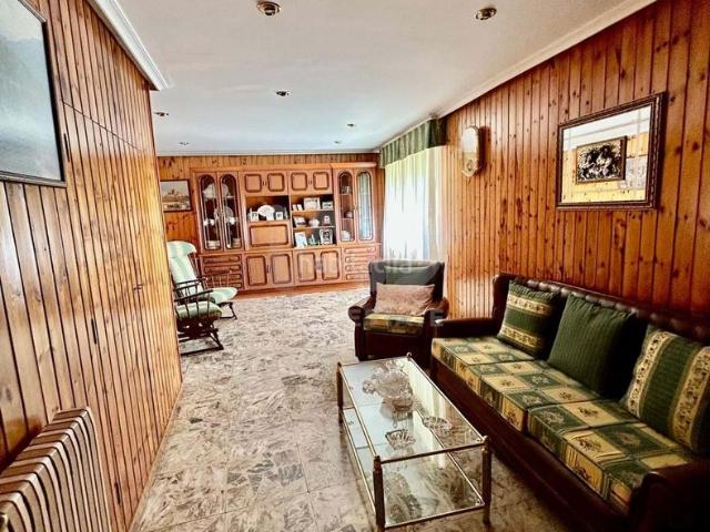 Casa en venta en La Bañeza, Castilla y León