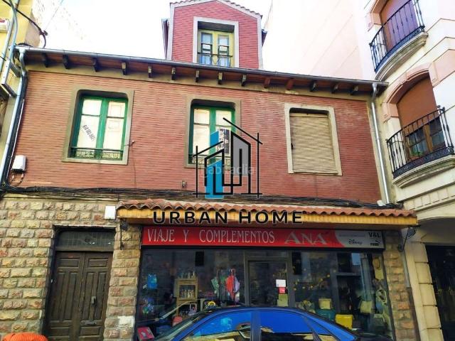 Casa en venta en La Bañeza, Castilla y León