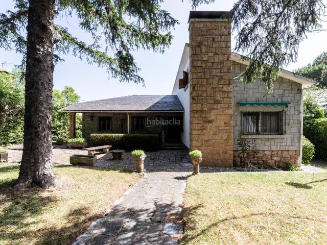 Casa en venta en Becerril De La Sierra