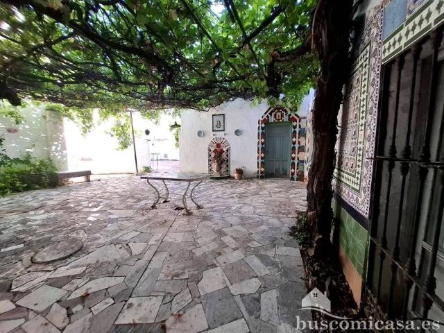Casa en venta en Begíjar, Andalucía