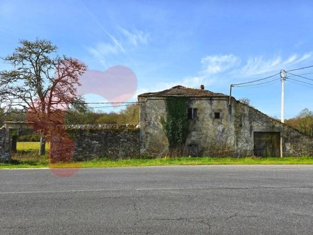 Casa en venta en Begonte