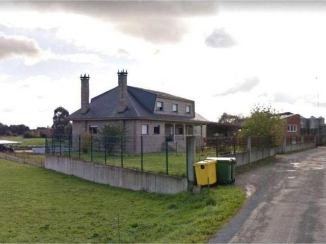 Casa en venta en Saavedra, Begonte