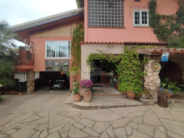 Casa en venta en Begues, la Costeta
