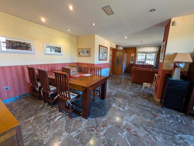 Casa en venta en Begues, Can Sadurní