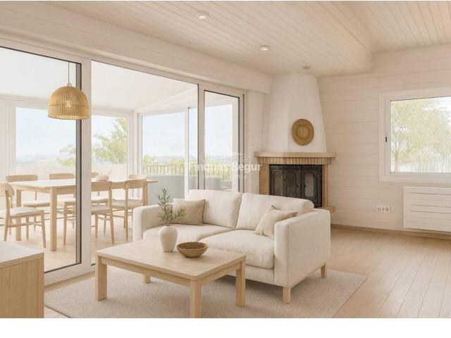 Casa en venta en Begur, Girona