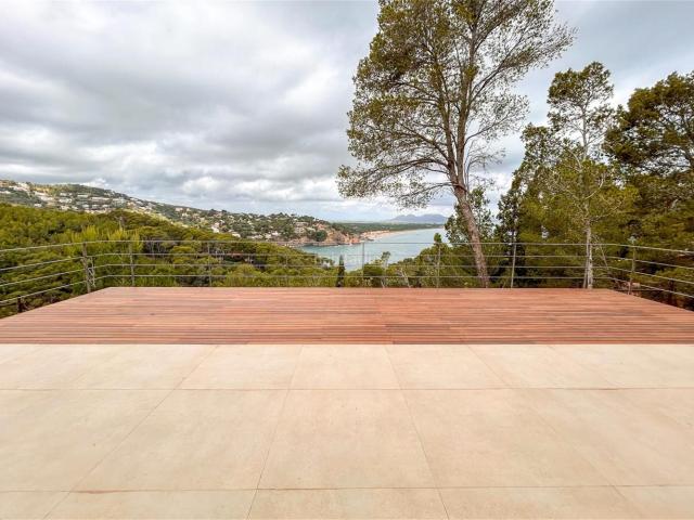 Casa en venta en Begur, S'Antiga