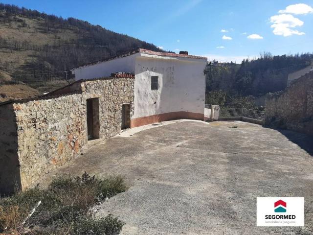 Casa en venta en l'Alt Palància, Valencia