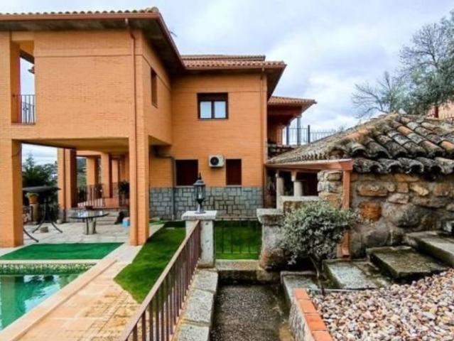 Casa en venta en Belvís De La Jara