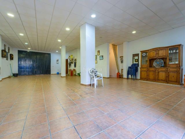 Casa en venta en Benacazón, Andalucía