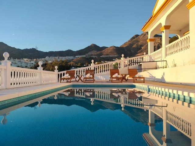 Casa en venta en La Sierrezuela, Costa del Sol Occidental