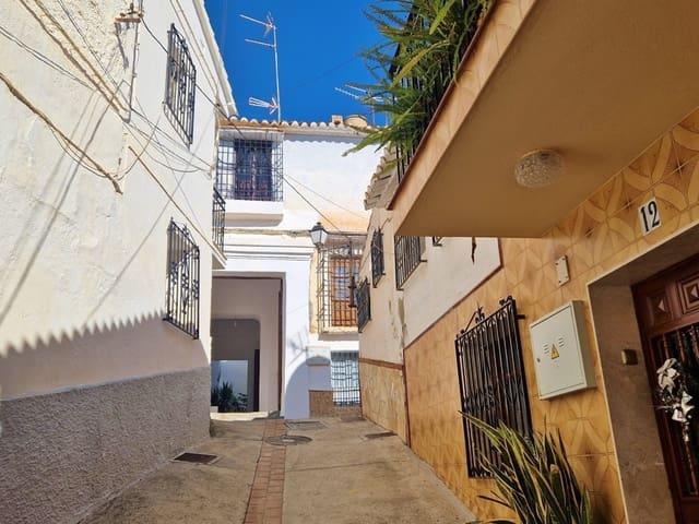 Casa en venta en Benamargosa