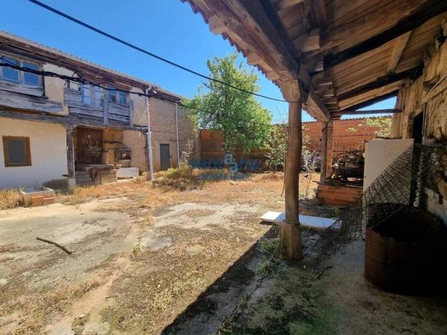 Casa en venta en Benavides, Castilla y León