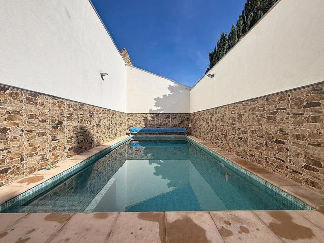 Casa en venta en l'Alt Vinalopó / El Alto Vinalopó, Valencia