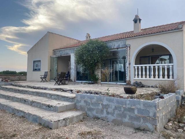 Casa en venta en Benejúzar