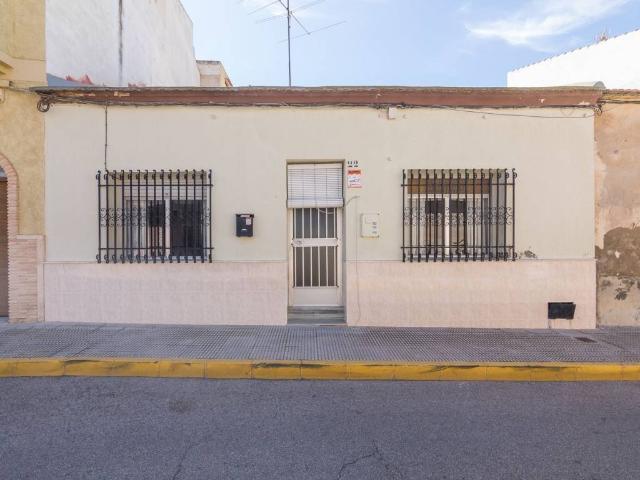 Casa en venta en Benejúzar