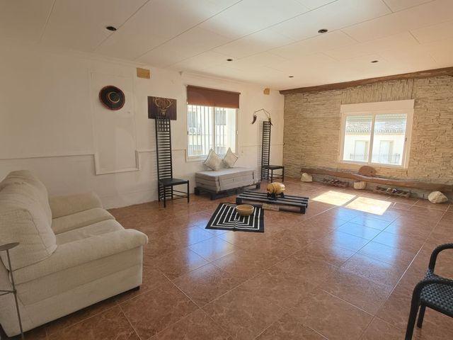 Casa en venta en Beniarrés, Alacant / Alicante