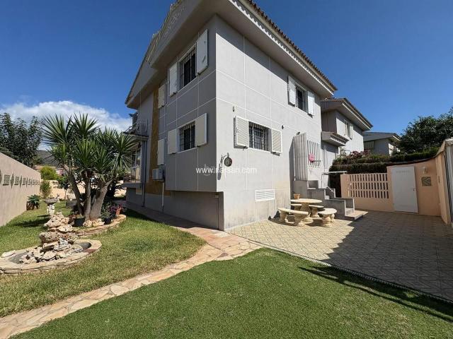 Casa en venta en la Plana Alta, Valencia
